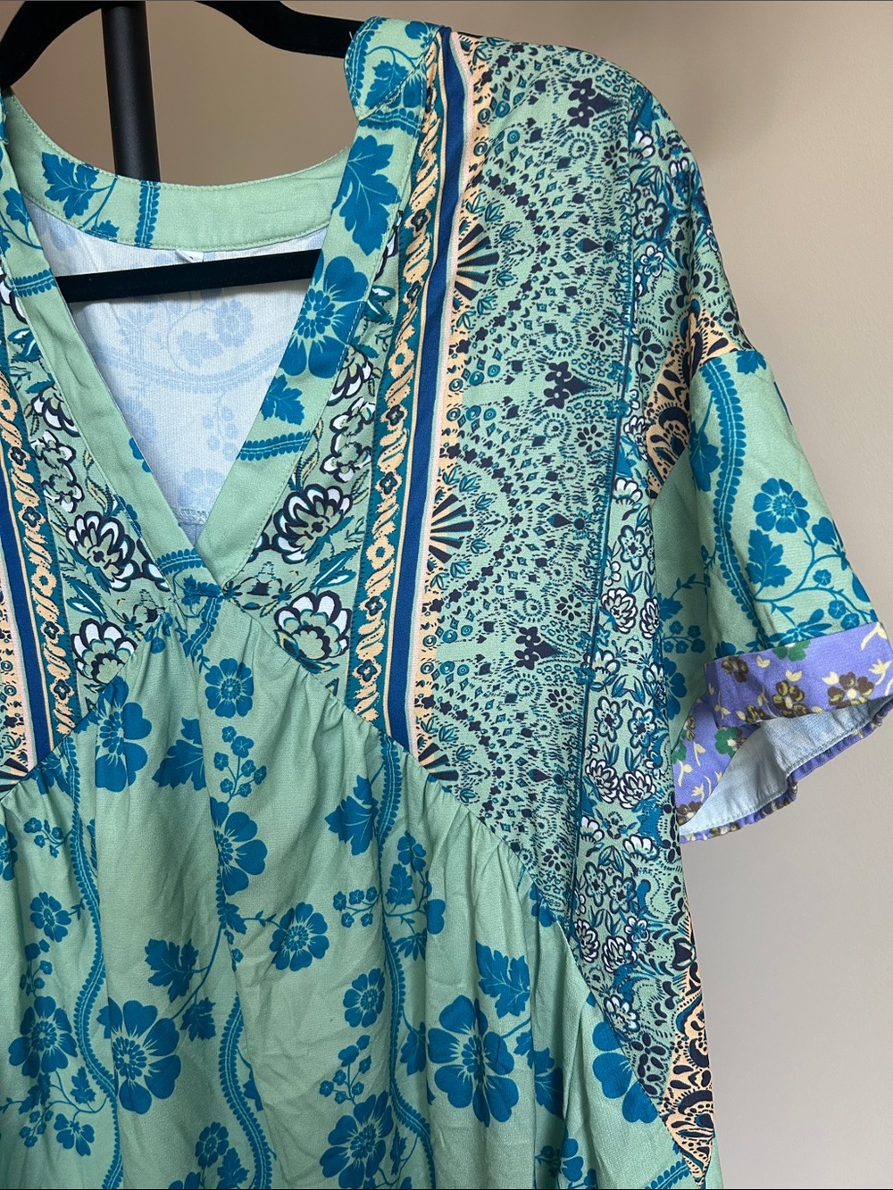 Women’s Green & Teal Floral Boho Tunic Dress - Picture 2 of 4